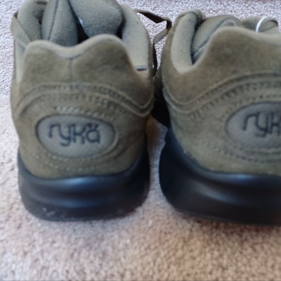 Ryka Shoes Ryka Walking Shoes Size 9 Poshmark